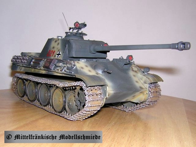 pz5gir1.jpg (68590 Byte)