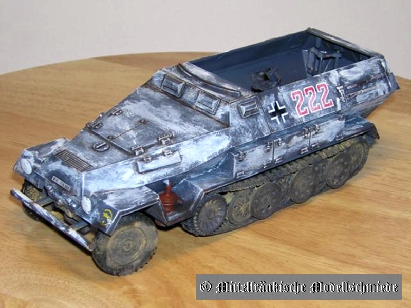 sdkfz251201.jpg (94413 Byte)