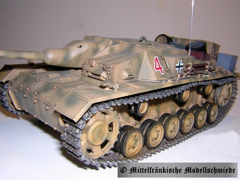 stug3d75mm2.jpg (94337 Byte)